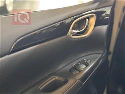 نيسان سيلفي